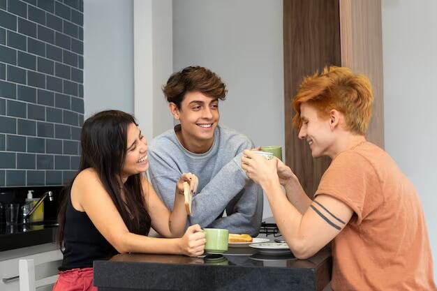 When food is the third person in your relationship